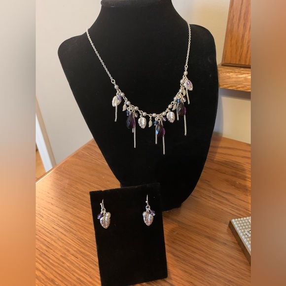 Feather Beaded Earrings & Necklace Set, NWOT, Never Worn, Purple and Silver - Picture 3 of 15